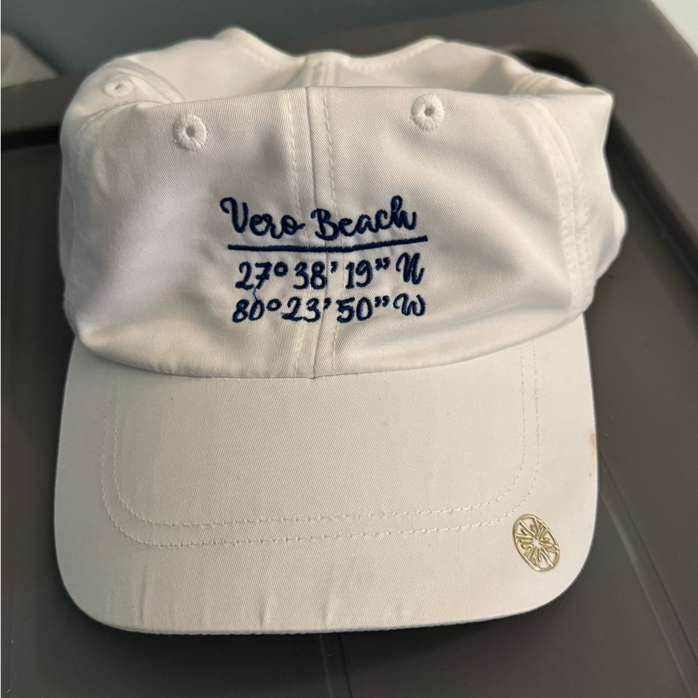 Lilly Pulitzer Vero Beach hat
